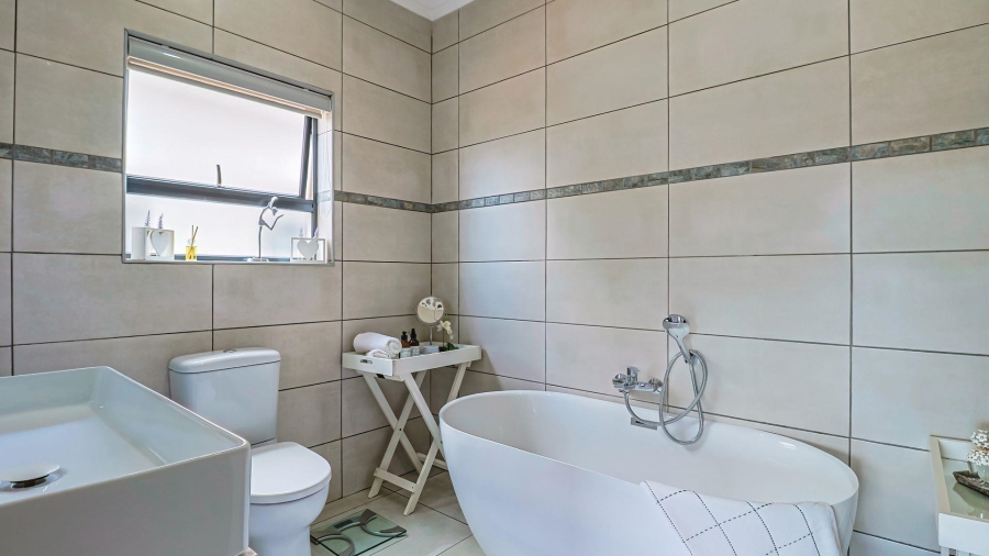 2 Bedroom Property for Sale in Leloko North West